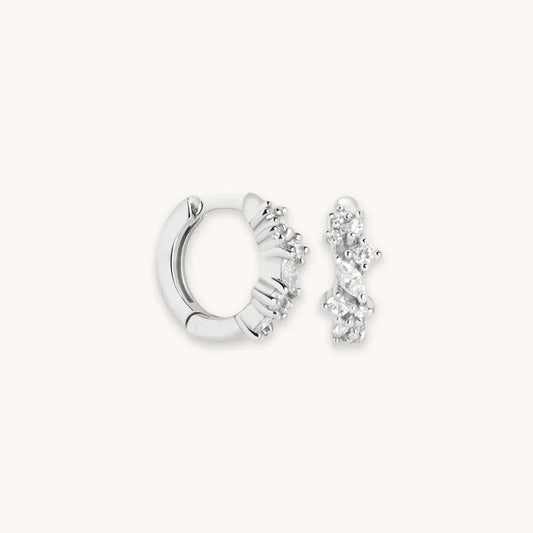 Boucles d'oreilles huggies en cristal | Or blanc