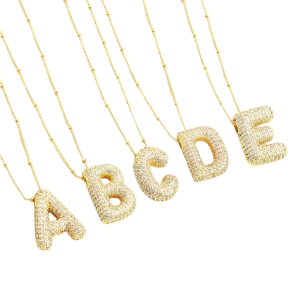 Collier initial en lettres bulles | Or blanc